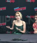 Filename=NYCC_2018__The_Chilling_Adventures_of_Sabrina_Press_Conference_0704.jpg
Filesize=87KiB
Dimensions=1200x675
Date added=Oct 11, 2018 NYCC_2018__The_Chilling_Adventures_of_Sabrina_Press_Conference_0704.jpg