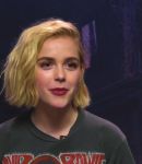 Sabrina_s_Kiernan_Shipka_Reveals_That_Ross_Lynch_Scares_Easily_100.jpg