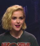 Sabrina_s_Kiernan_Shipka_Reveals_That_Ross_Lynch_Scares_Easily_101.jpg